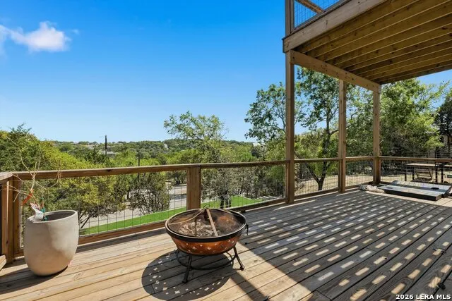1318 Mountain Top Loop Canyon Lake, TX 78133