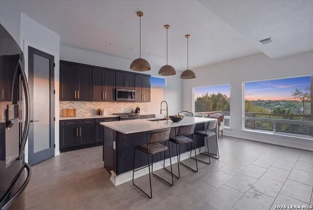 1318 Mountain Top Loop Canyon Lake, TX 78133