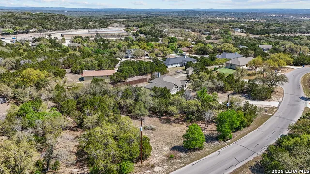 1361 Yaupon Fischer, TX 78623