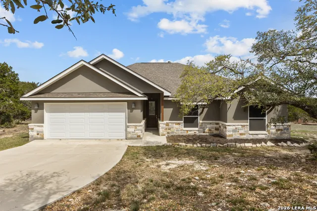 1361 Yaupon Fischer, TX 78623