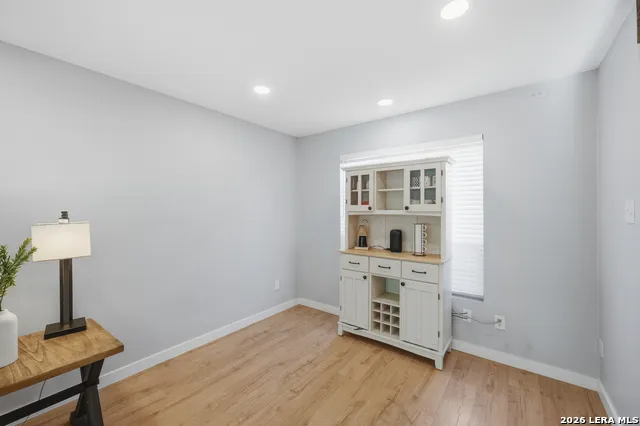 10130 Obrien Atascosa, TX 78002
