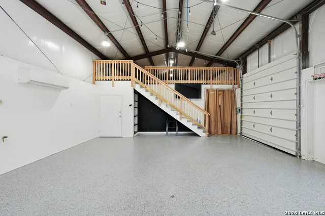 10130 Obrien Atascosa, TX 78002