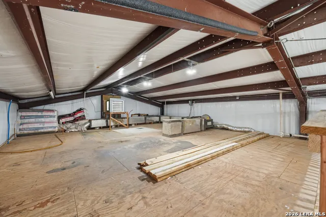 10130 Obrien Atascosa, TX 78002