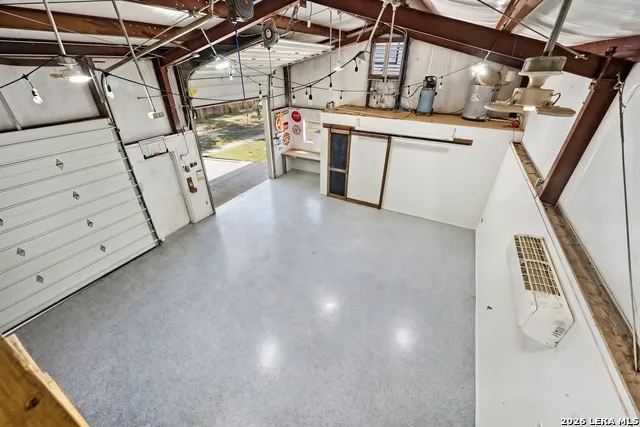 10130 Obrien Atascosa, TX 78002