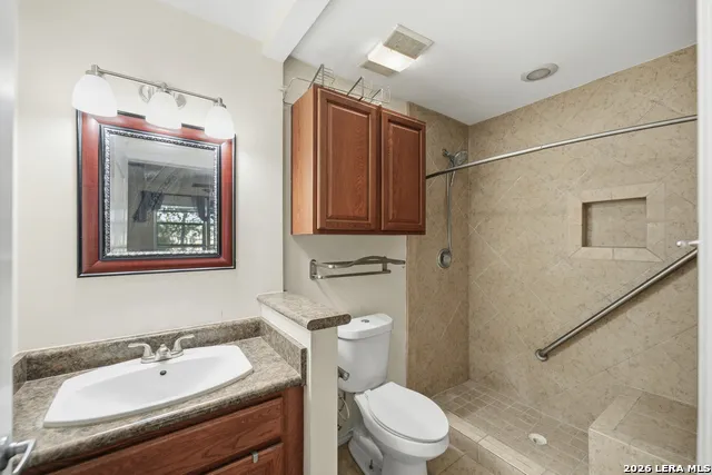 10130 Obrien Atascosa, TX 78002