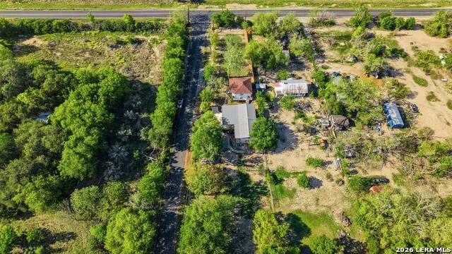 10130 Obrien Atascosa, TX 78002