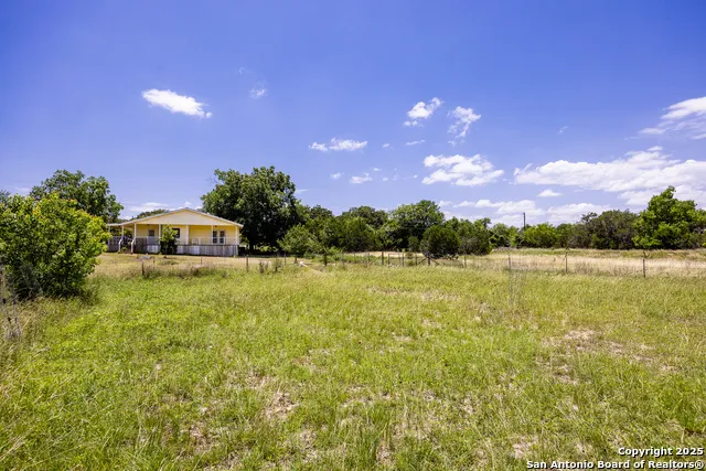 904 State Highway 173 Bandera, TX 78003