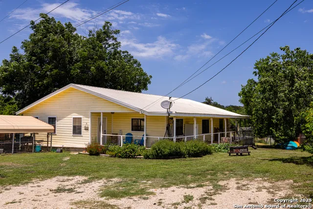 904 State Highway 173 Bandera, TX 78003