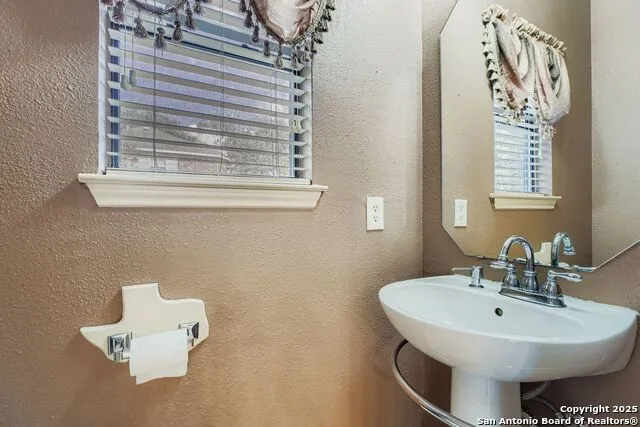 7023 Washita Way San Antonio, TX 78256