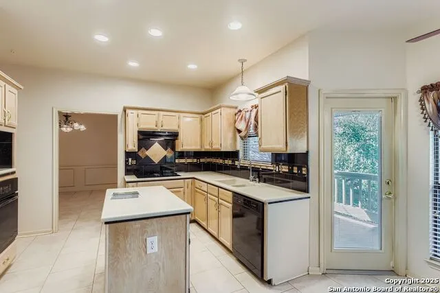 7023 Washita Way San Antonio, TX 78256
