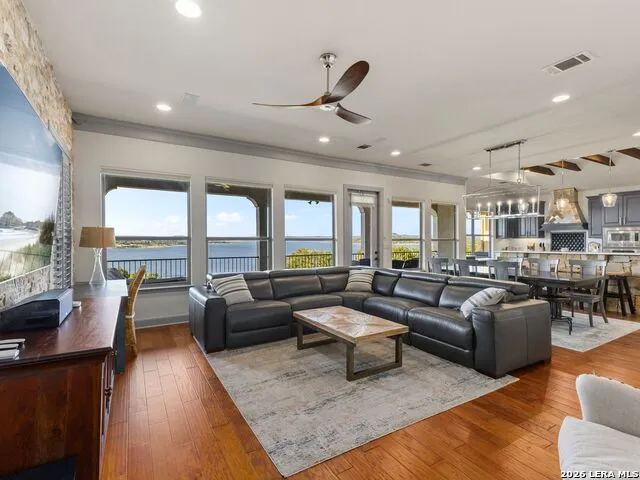 1736 Stagecoach Drive Canyon Lake, TX 78133