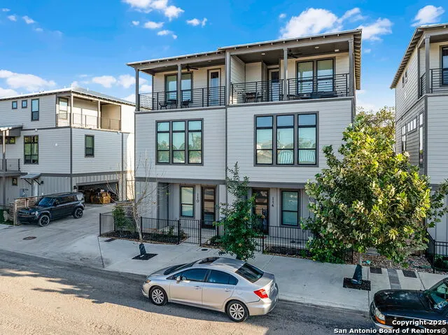 110 Playmoor San Antonio, TX 78210