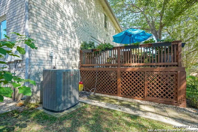 8410 Tiguex Universal City, TX 78148