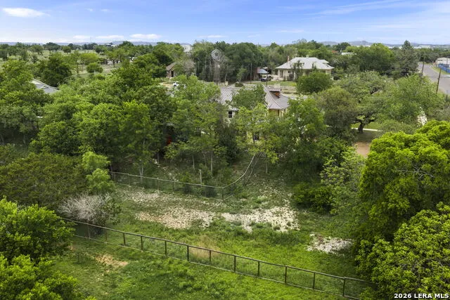 107 High Street Comfort, TX 78013