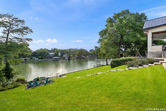 230 Turtle Ln Seguin, TX 78155