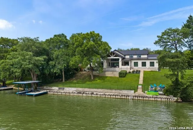 230 Turtle Ln Seguin, TX 78155