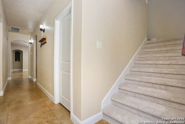 12302 Calvert Helotes, TX 78023