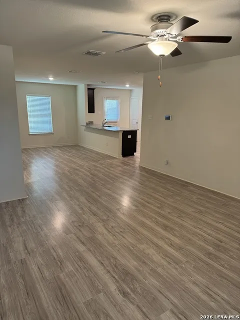 3930 LEIGHTON HBR Von Ormy, TX 78073