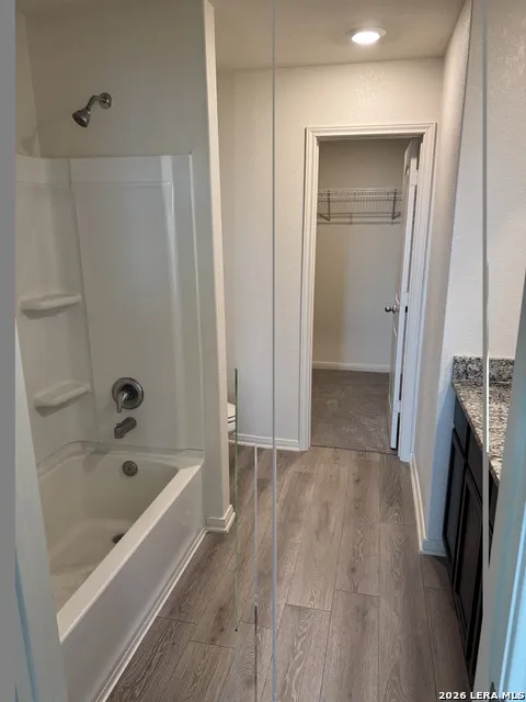 3930 LEIGHTON HBR Von Ormy, TX 78073
