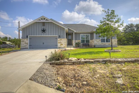 1720 ROCKY RIDGE LOOP