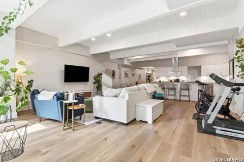 1180 Garraty #9 Unit 9