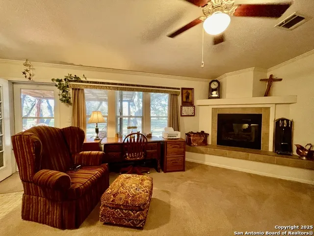 1559 County Road 414 Uvalde, TX 78801