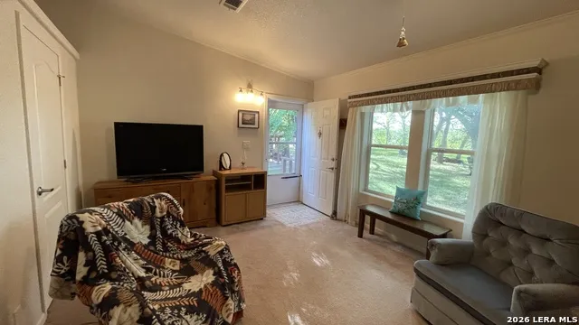 1559 County Road 414 Uvalde, TX 78801