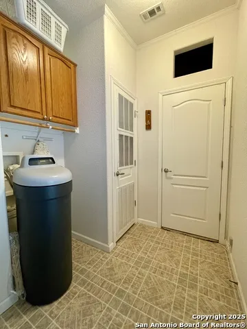 1559 County Road 414 Uvalde, TX 78801