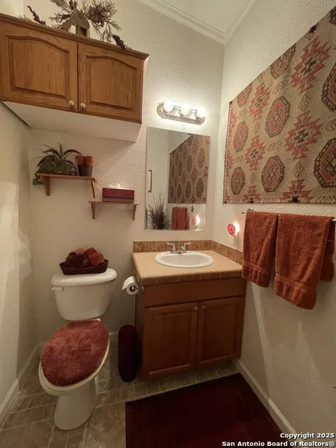 1559 County Road 414 Uvalde, TX 78801