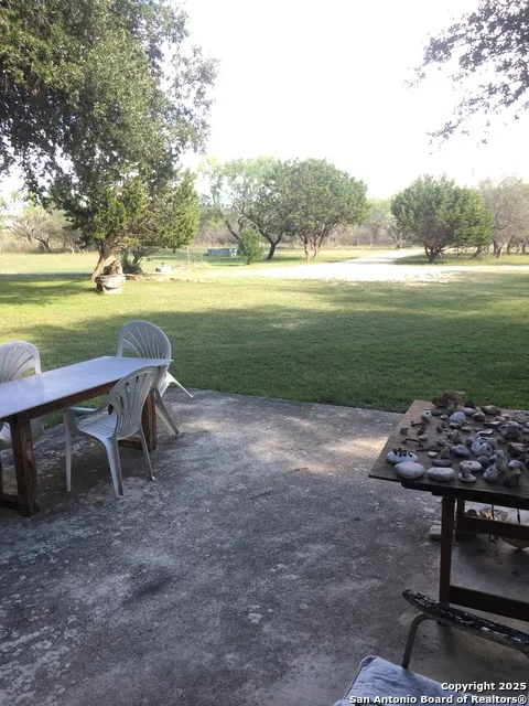 1559 County Road 414 Uvalde, TX 78801