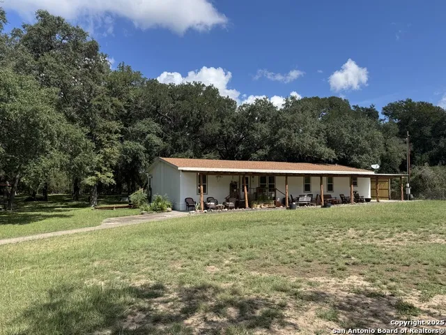 1559 County Road 414 Uvalde, TX 78801