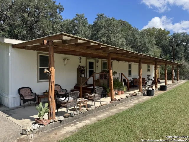 1559 County Road 414 Uvalde, TX 78801