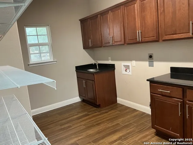 1524 freshwater Bulverde, TX 78163