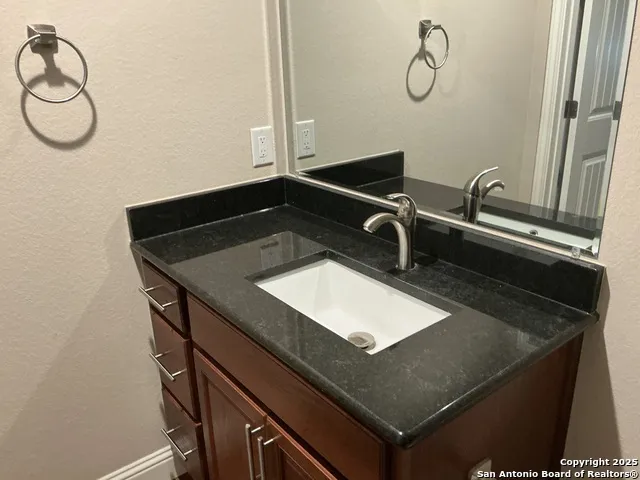 1524 freshwater Bulverde, TX 78163
