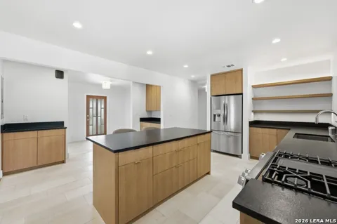 446 QUEEN ANNE CT