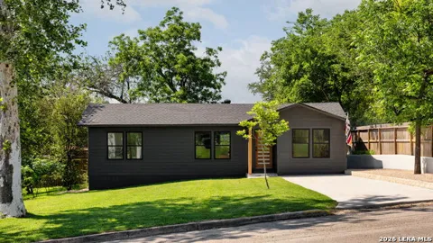 337 W MERRIWEATHER ST