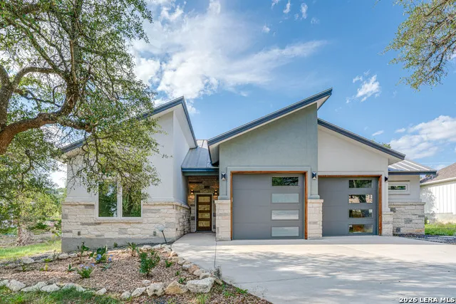 316 Prairie Tea Ln Canyon Lake, TX 78133