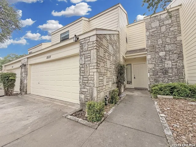 8519 Echo Creek Ln San Antonio, TX 78240