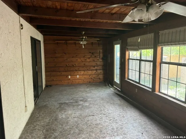 135 Avenida Juarez Brackettville, TX 78832