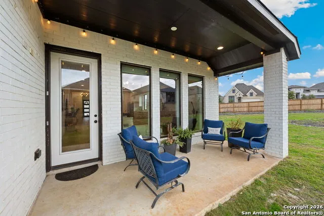 655 VIREOS ST New Braunfels, TX 78132