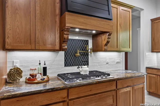 113 Hondo Vista La Vernia, TX 78121