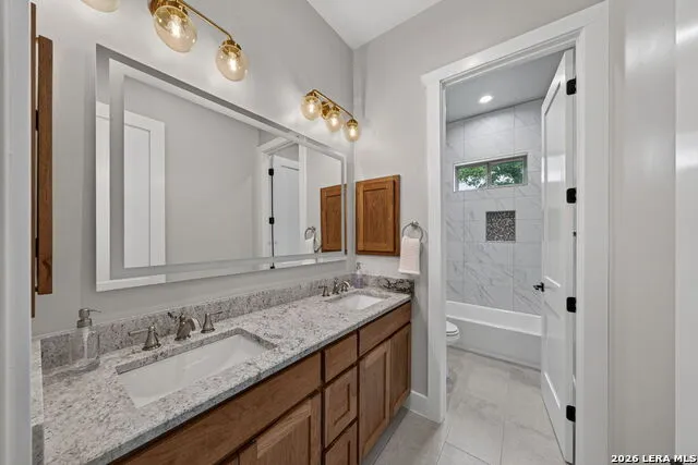 113 Hondo Vista La Vernia, TX 78121
