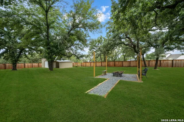 113 Hondo Vista La Vernia, TX 78121