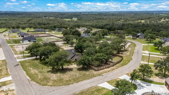 113 Hondo Vista La Vernia, TX 78121