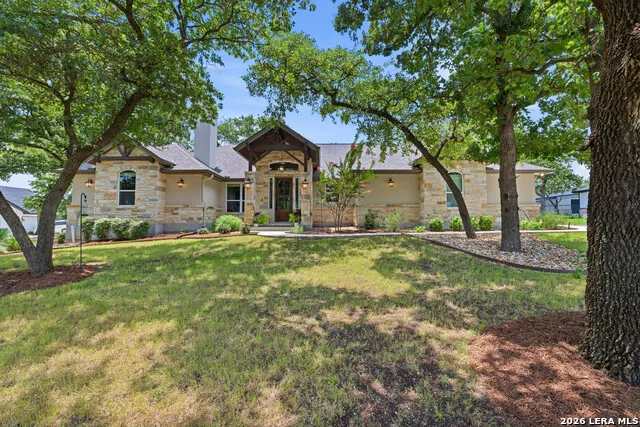 125 TRANQUILITY DR La Vernia, TX 78121