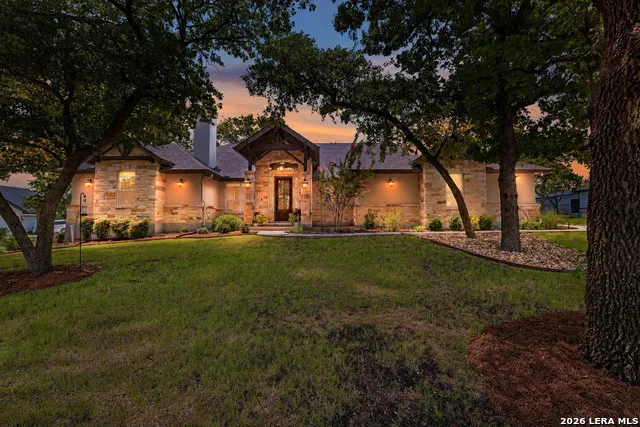 125 TRANQUILITY DR La Vernia, TX 78121