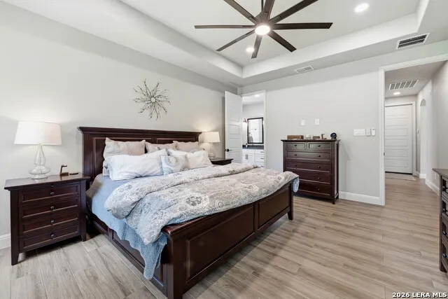 125 TRANQUILITY DR La Vernia, TX 78121