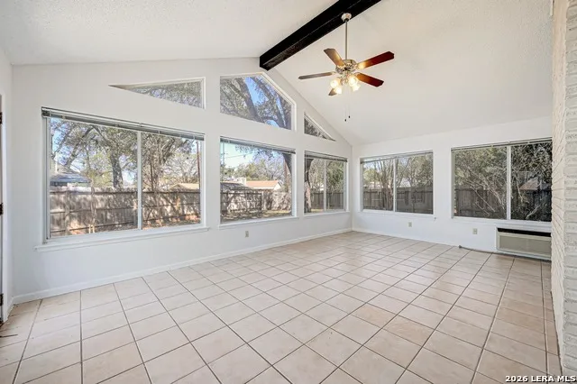 5801 Windvale Drive Windcrest, TX 78239