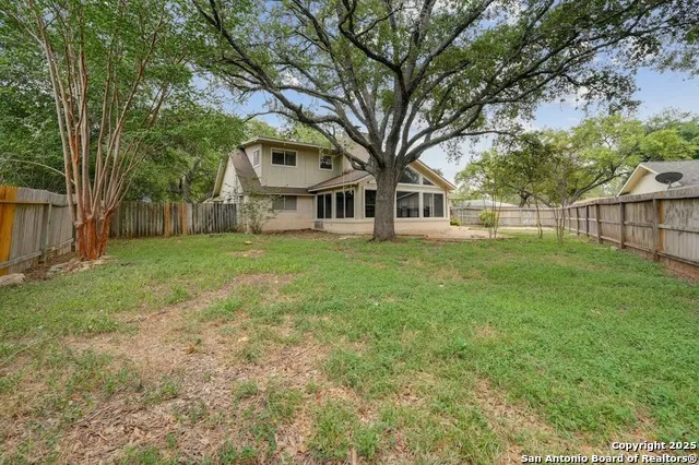 5801 Windvale Drive Windcrest, TX 78239
