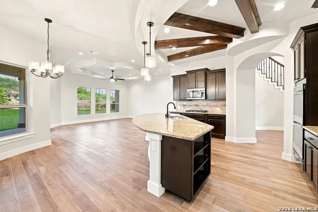 3587 King Ter Bulverde, TX 78163